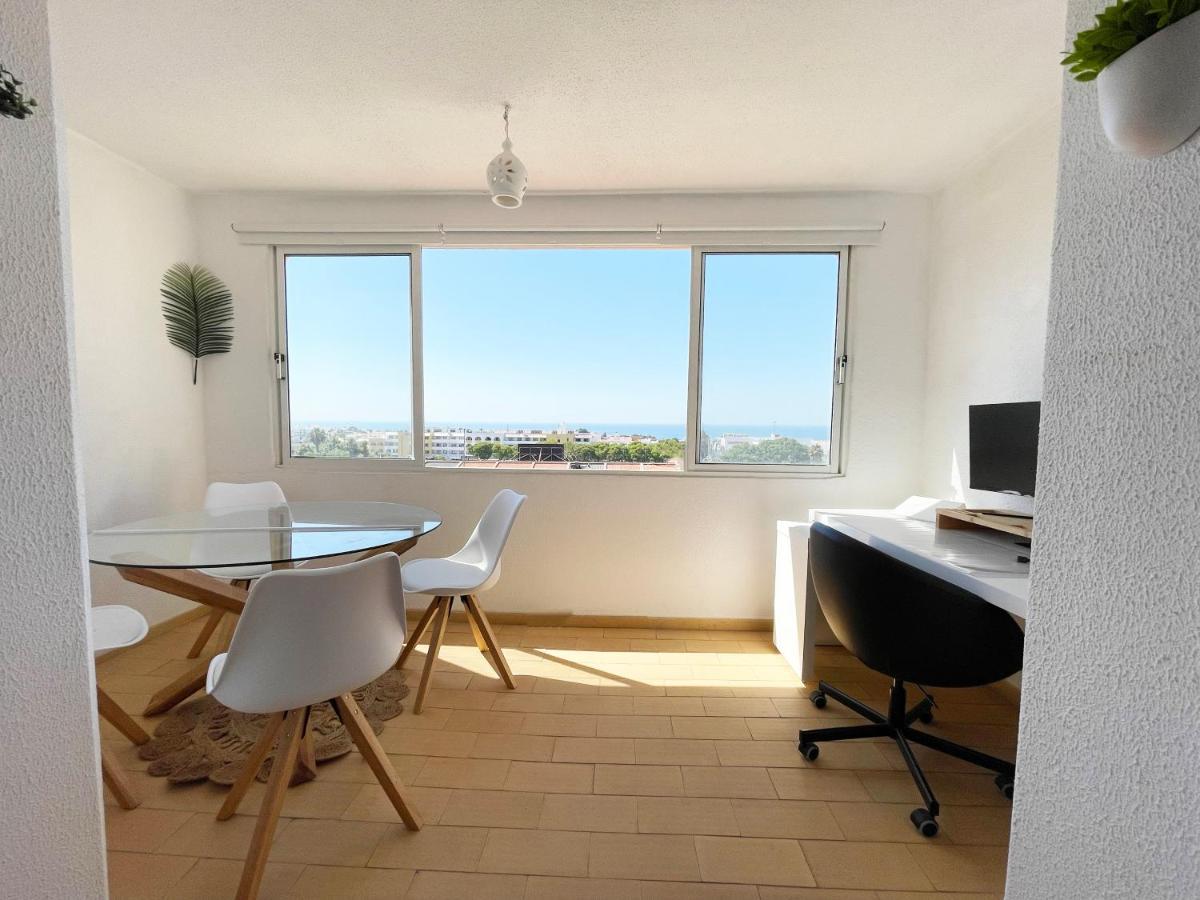 Panoramic Seaview - 2 Bedroom, Main Ave, 15 Min Walk Beach, Workspace Albufeira Buitenkant foto