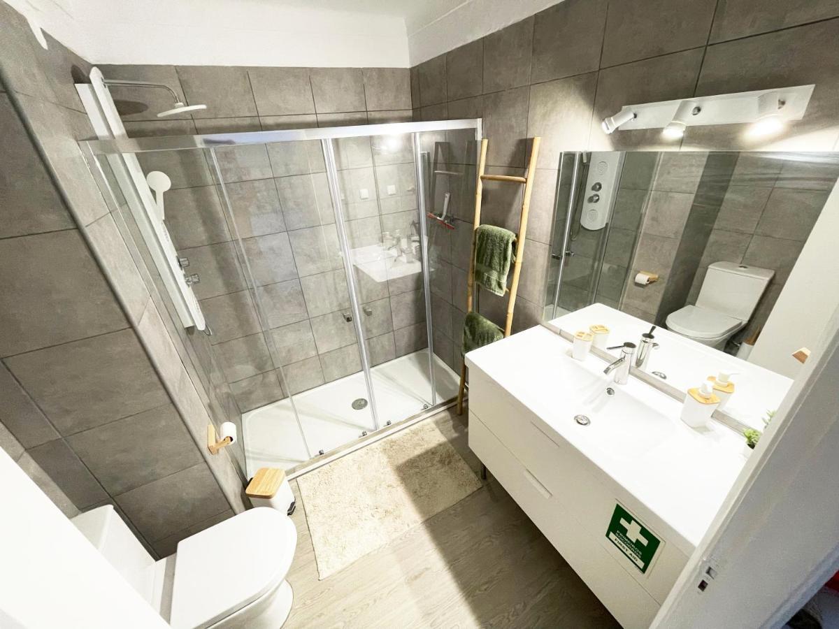 Panoramic Seaview - 2 Bedroom, Main Ave, 15 Min Walk Beach, Workspace Albufeira Buitenkant foto