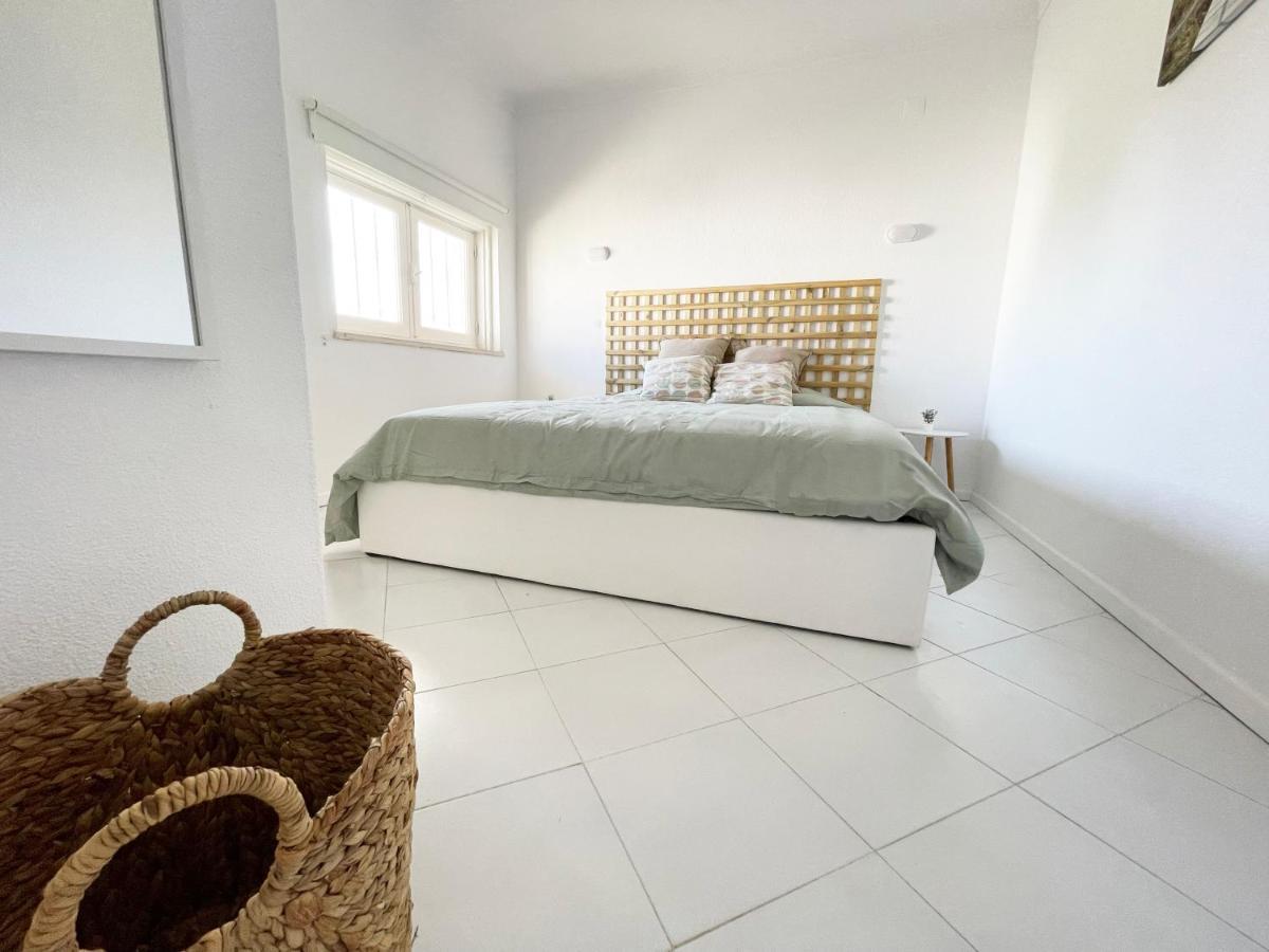 Panoramic Seaview - 2 Bedroom, Main Ave, 15 Min Walk Beach, Workspace Albufeira Buitenkant foto