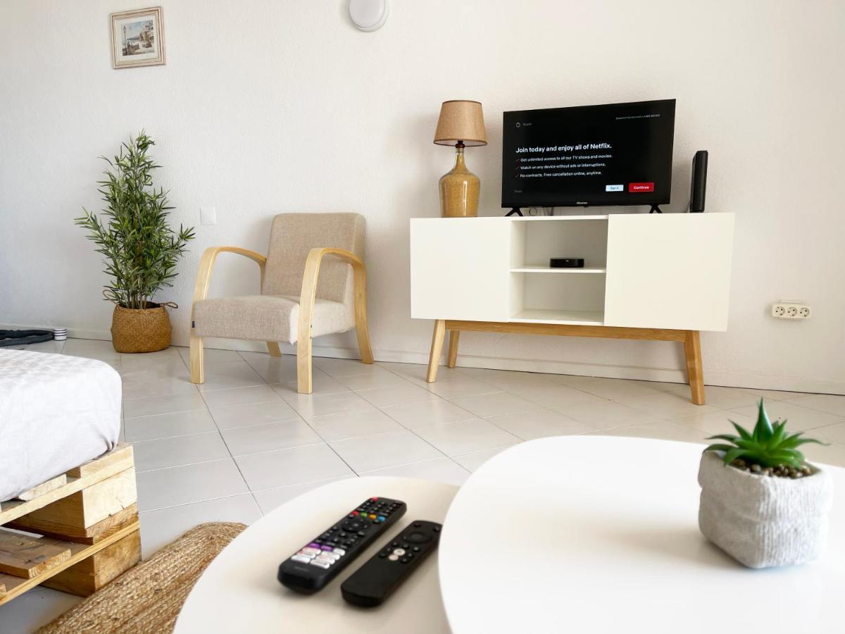 Panoramic Seaview - 2 Bedroom, Main Ave, 15 Min Walk Beach, Workspace Albufeira Buitenkant foto